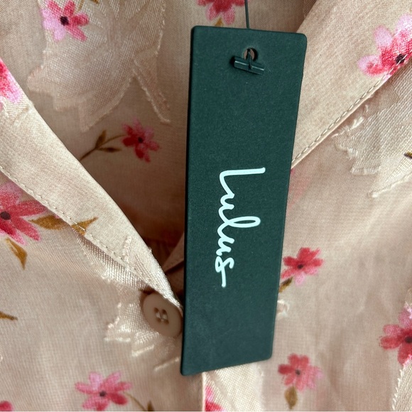 NWT Lulu's Pink Floral Semi Sheer Tie Front Long Sleeve Button Up Top 8 - Picture 6 of 7